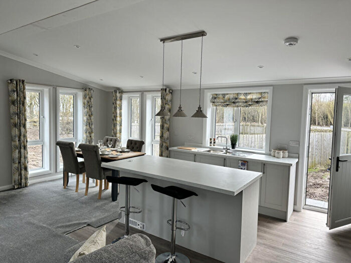 2 Bedroom Park Home For Sale In Morpeth, Northumberland, NE65