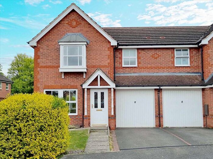 3 Bedroom Semi-Detached House For Sale In Endeavour Court, Sleaford, NG34