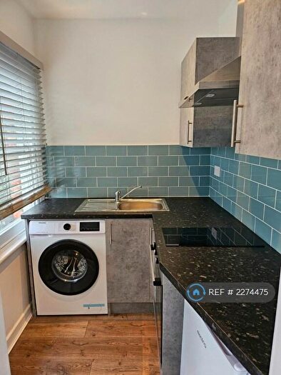 Studio To Rent In Primrose Gardens, London, NW3