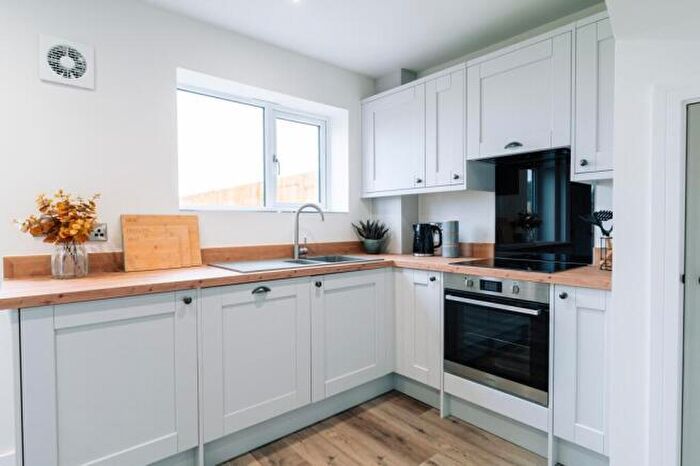 4 Bedroom Detached House To Rent In Quadring, PE22