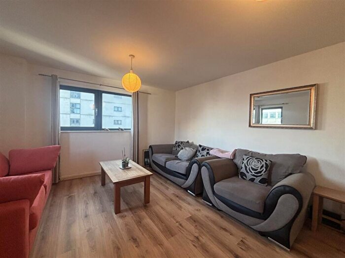 2 Bedroom House To Rent In Churchill Way, Cardiff, CF10