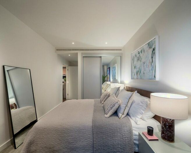 2 Bedroom Apartment To Rent In Nine Elms Lane, London, SW11