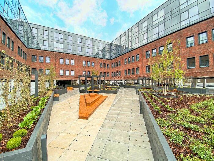 1 Bedroom Flat To Rent In Pembroke Broadway, Camberley, Surrey, GU15