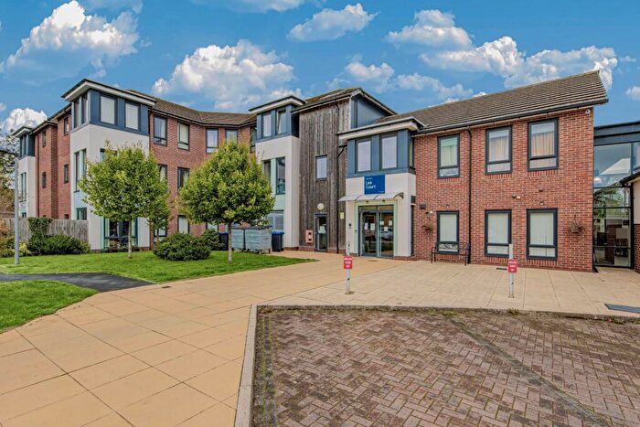 2 Bedroom Flat For Sale In New Road, Madeley, CW3