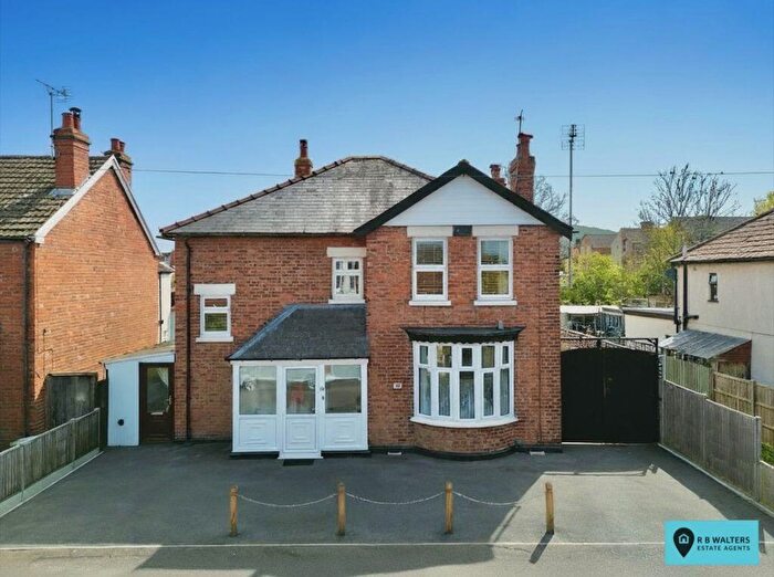 3 Bedroom Detached House For Sale In Gladstone Road, Linden, Gloucester, GL1