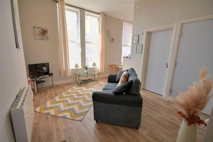 1 Bedroom Flat To Rent In Dock View, St Johns Street, Goole, DN14