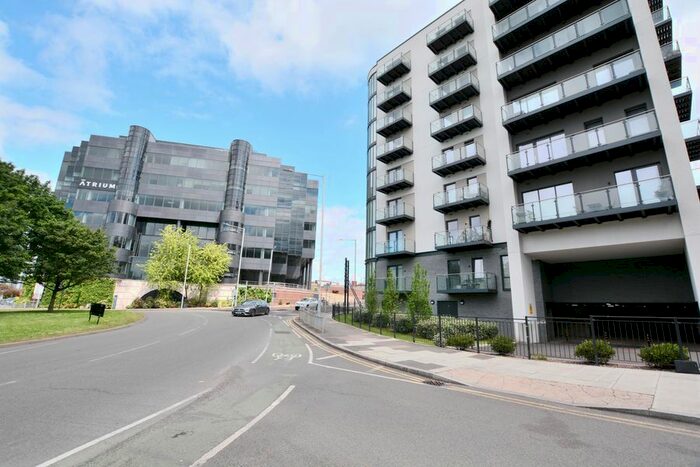 1 Bedroom Flat To Rent In Panorama Apartments, Harefield Road, Uxbridge, UB8
