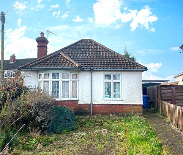 3 Bedroom Bungalow For Sale In Lancing Avenue, Ipswich, IP4