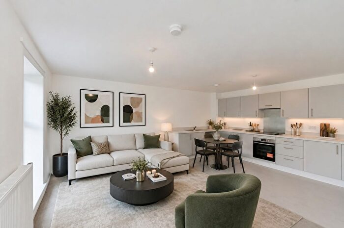 2 Bedroom Flat For Sale In The Gateway, Bexhill-On-Sea, TN40