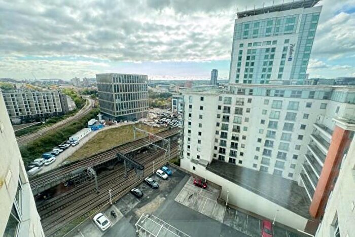 2 Bedroom Flat To Rent In Altolusso Apartments Cardiff, CF10