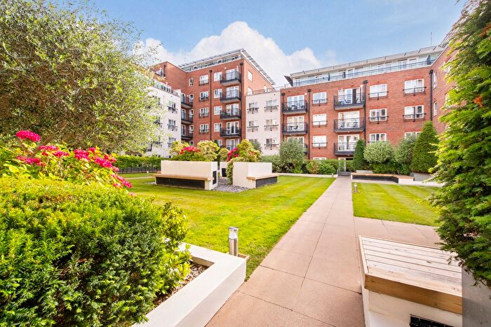 2 Bedroom Flat To Rent In Earlsfield House, Royal Quarter, KT2