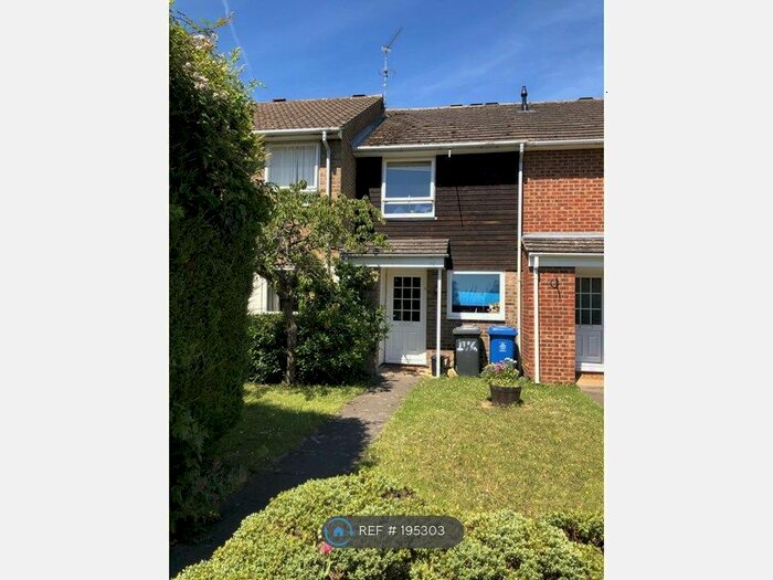2 Bedroom Terraced House To Rent In Springfield Park, Maidenhead, SL6