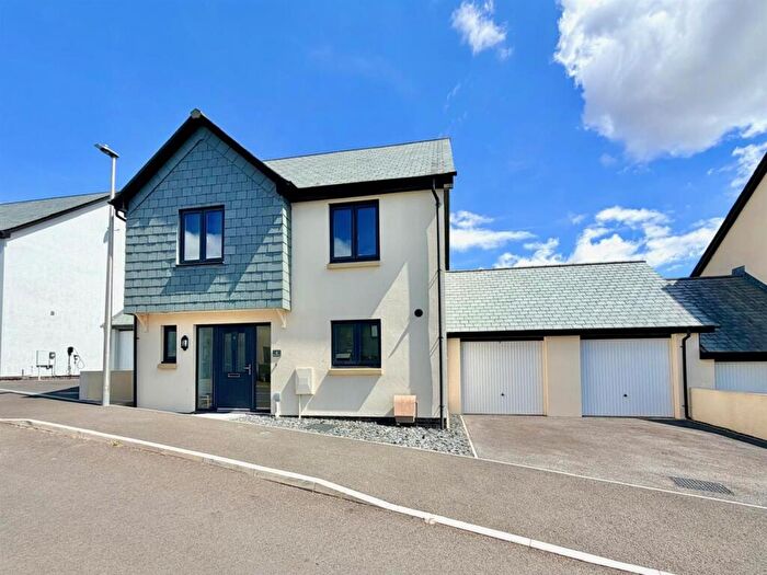 4 Bedroom Detached House For Sale In Brixton, Plymouth, PL8