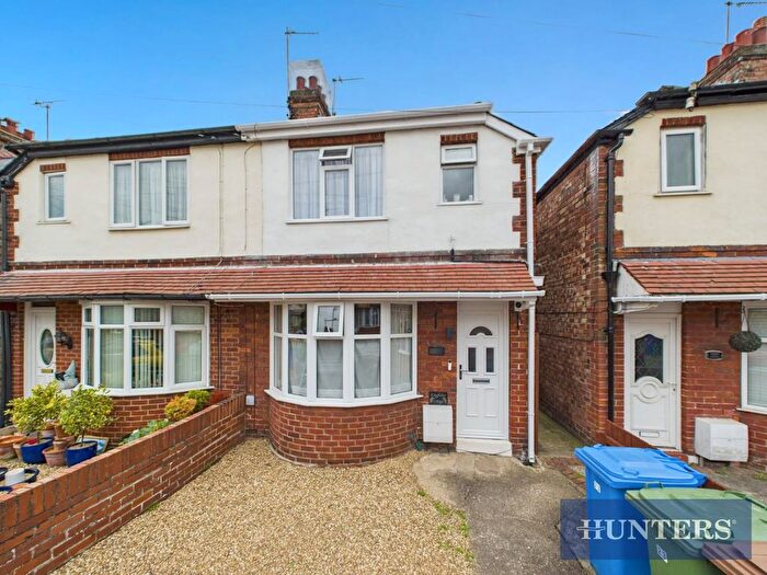 2 Bedroom Semi-Detached House For Sale In St. Martins Grove, Bridlington, YO16