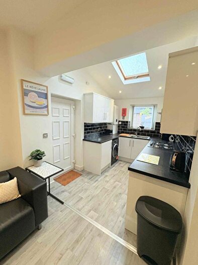 5 Bedroom House To Rent In Shoreham Street, Sheffield, S1