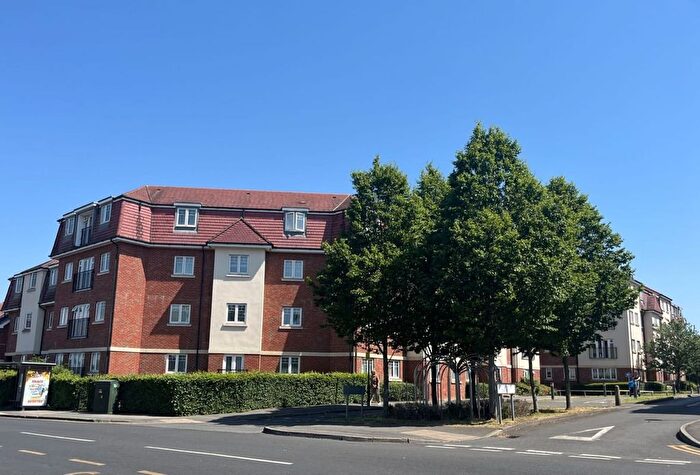 1 Bedroom Flat For Sale In Cluster House, Schoolgate Drive, Morden, SM4