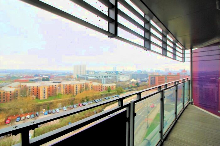 2 Bedroom Apartment To Rent In Echo Central One, Cross Green Lane, LS9