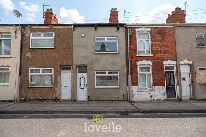 2 Bedroom Terraced House For Sale In Rutland Street, Grimsby, DN32