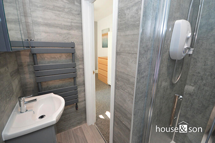 8 Bedroom Detached House To Rent In Ensbury Park Road, Ensbury Park, BH9