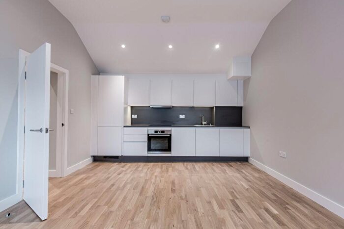 1 Bedroom Flat To Rent In Enterprise Court, Baker Street, EN1