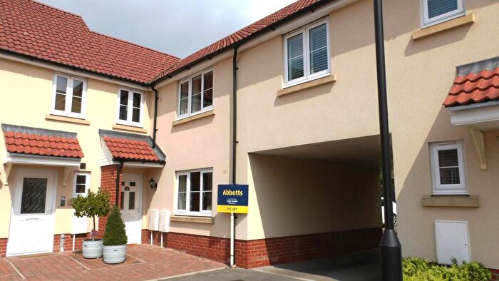 4 Bedroom House To Rent In Abbeyfields, Bury St Edmunds, IP33