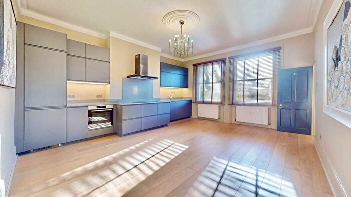 2 Bedroom Flat To Rent In Hornsey Lane, Highgate, N6