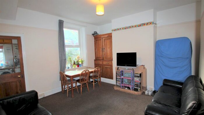 5 Bedroom Property To Rent In Cardigan Terrace, Heaton, Newcastle Upon Tyne, NE6