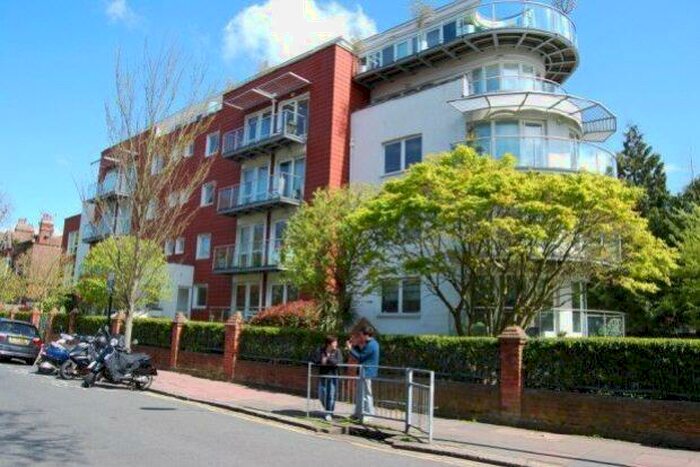 1 Bedroom Apartment To Rent In Preston Mansions, Stanford Avenue, Brighton, East Sussex, BN1