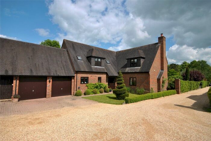 4 Bedroom Link Detached House For Sale In Heytesbury Park, Heytesbury, Warminster, Wiltshire, BA12