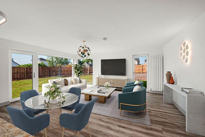 4 Bedroom Detached House For Sale In Station Road, Errol, PH2