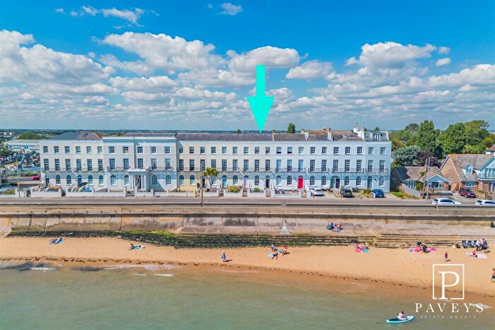 4 Bedroom Town House For Sale In East Terrace, Walton On The Naze, CO14