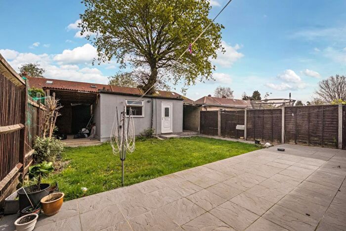 5 Bedroom Detached House For Sale In St. Elmo Crescent, , Slough, SL2