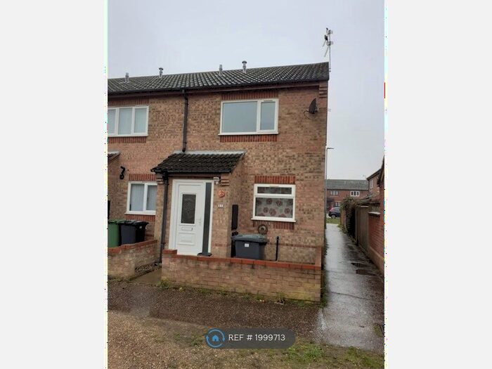 2 Bedroom Semi-Detached House To Rent In Burgess Close, Caister-On-Sea, Great Yarmouth, NR30