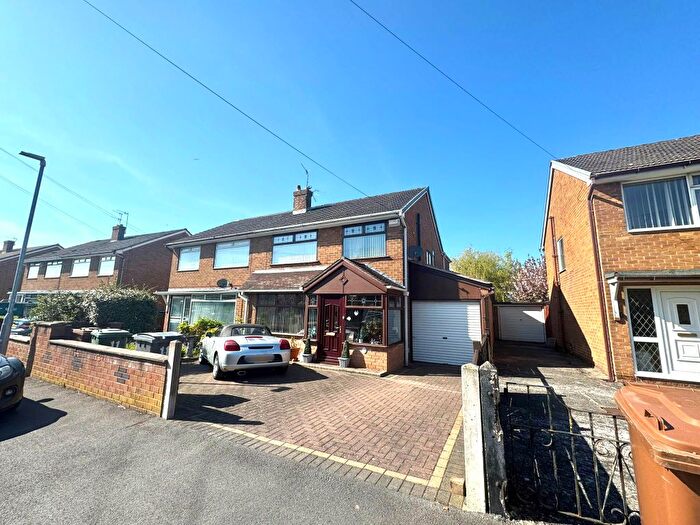 3 Bedroom Property To Rent In Cumberland Avenue, Prenton, CH43