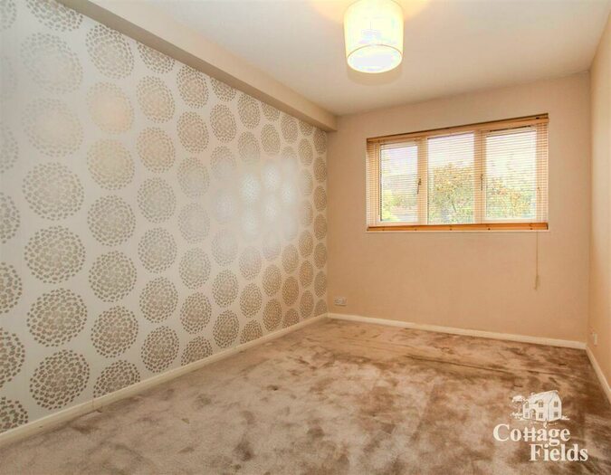 3 Bedroom House To Rent In Norman Way, London, N14