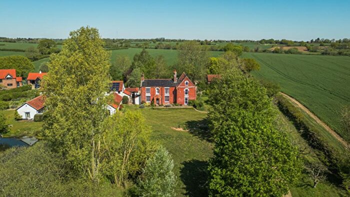 5 Bedroom Detached House For Sale In Historic Country House Near Aslacton, NR16