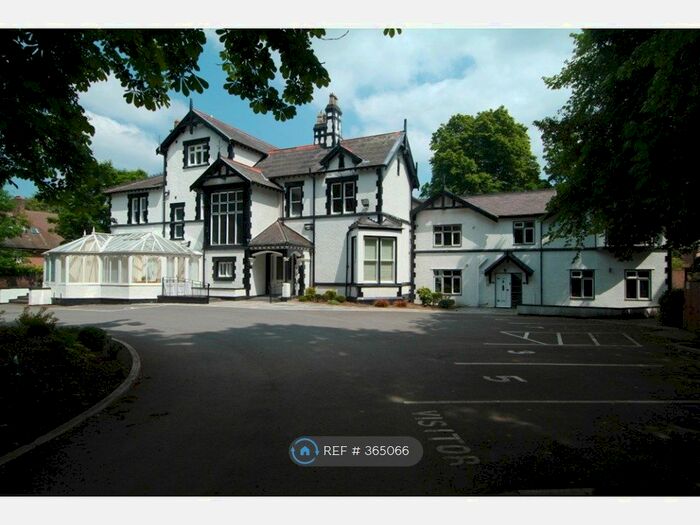 2 Bedroom Flat To Rent In Lyndhurst Road, Liverpool L18