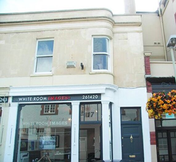 1 Bedroom Flat To Rent In St. James Terrace, Suffolk Parade, Cheltenham, GL50