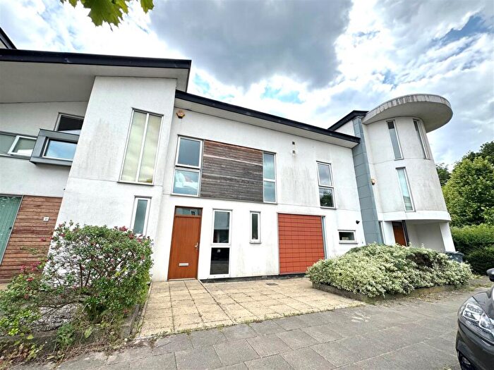 3 Bedroom Terraced House For Sale In Olympic Street, Manchester, M11