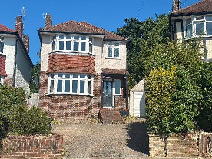 3 Bedroom Detached House To Rent In Hillview Crescent, Orpington, Kent, BR6