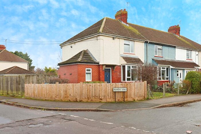 3 Bedroom End Of Terrace House For Sale In North End, Calne, SN11