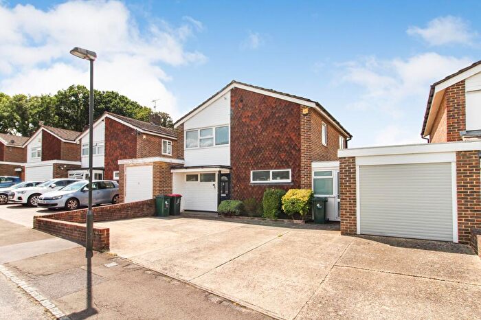 3 Bedroom Detached House For Sale In Holmbury Close, Crawley, West Sussex., RH11