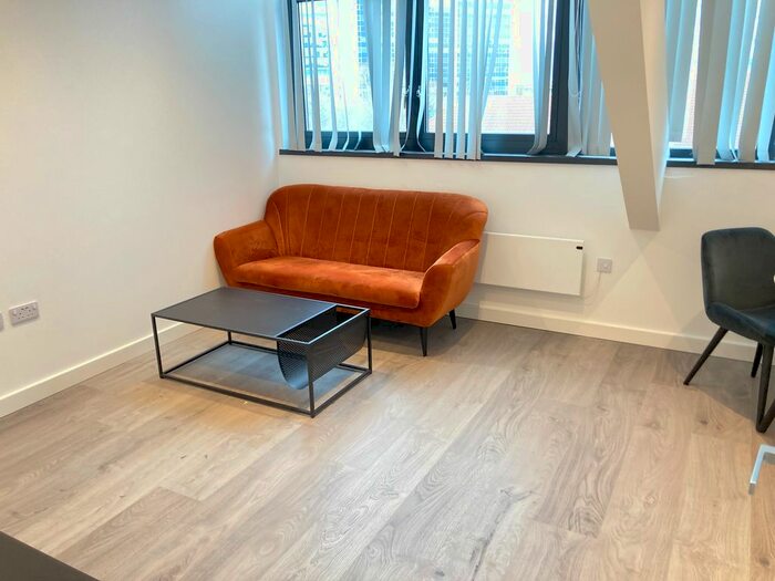 1 Bedroom Flat To Rent In Very Near Riverbank Way Area, Brentford, TW8