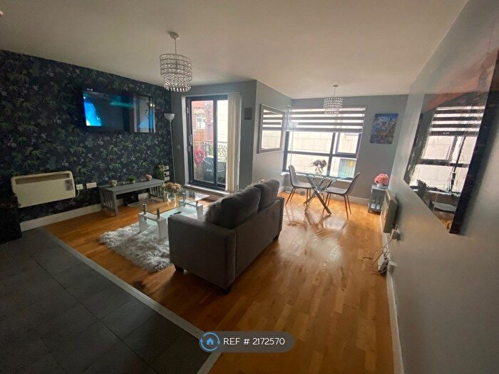 1 Bedroom Flat To Rent In Portside House, Liverpool, L1