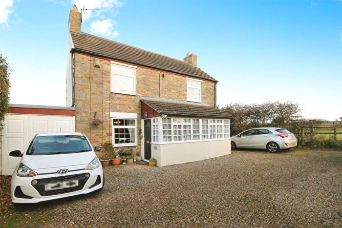 2 Bedroom Detached House For Sale In Houghton Bank, Heighington, Darlington, DL2