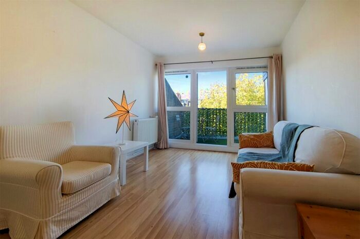 1 Bedroom Flat To Rent In Highbury Grove, Highbury, N5