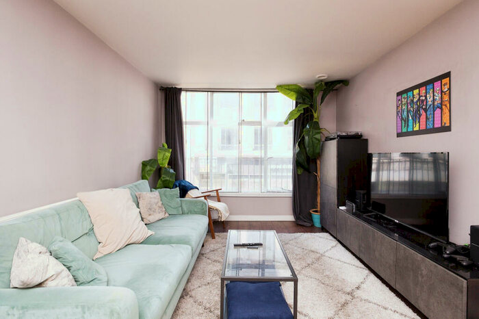 1 Bedroom Apartment To Rent In Oldham Street, Manchester, M1