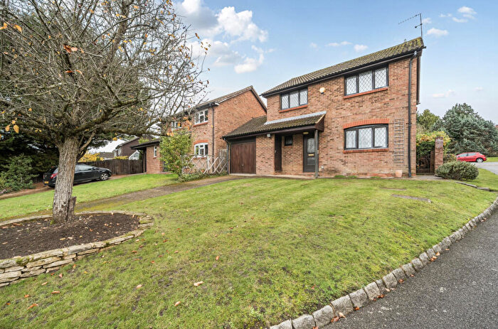 4 Bedroom Detached House For Sale In Woking, Surrey, GU21