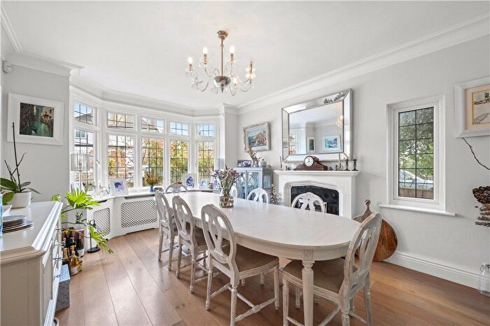 5 Bedroom Detached House For Sale In Lindisfarne Road, Wimbledon, SW20