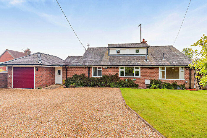 3 Bedroom Detached Bungalow For Sale In Eaton Road, Tarporley, CW6